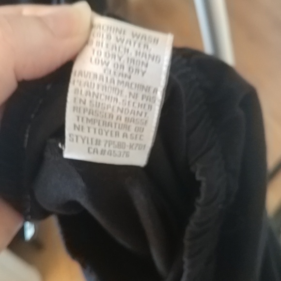 10/$10     Suzy Shier Black Leggings XL - Picture 4 of 5